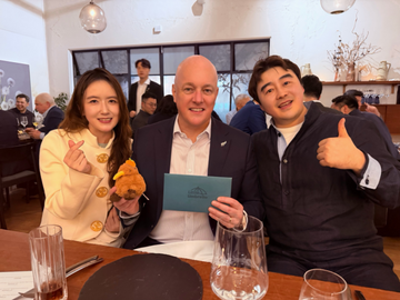 Little Umbrella APAC CEO Robin Luo Meets New Zealand Prime Minister Christopher Luxon: Starting from New Zealand, Connecting Families Worldwide